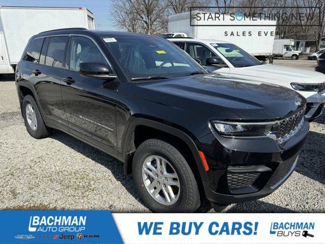 2024 Jeep Grand Cherokee Laredo