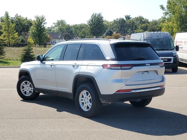 2024 Jeep Grand Cherokee Laredo