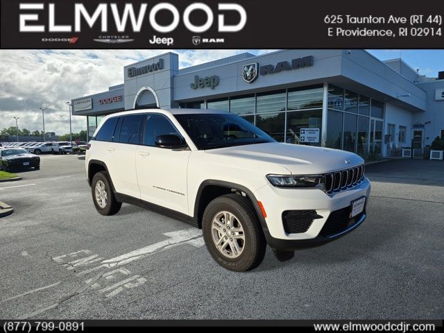 2024 Jeep Grand Cherokee Laredo