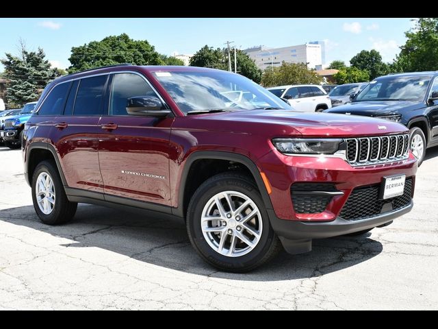 2024 Jeep Grand Cherokee Laredo