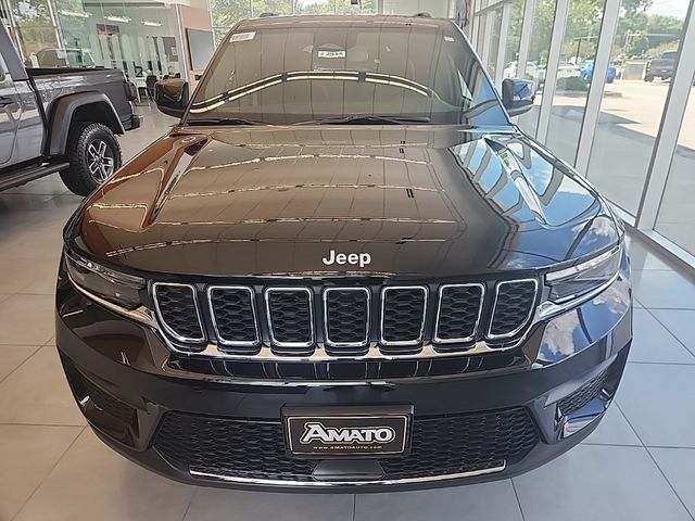 2024 Jeep Grand Cherokee Laredo