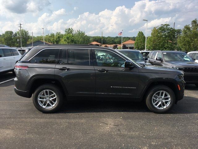 2024 Jeep Grand Cherokee Laredo X