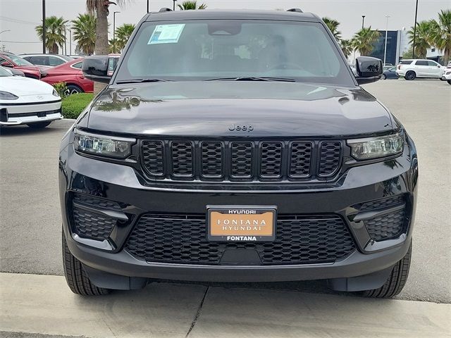 2024 Jeep Grand Cherokee Altitude