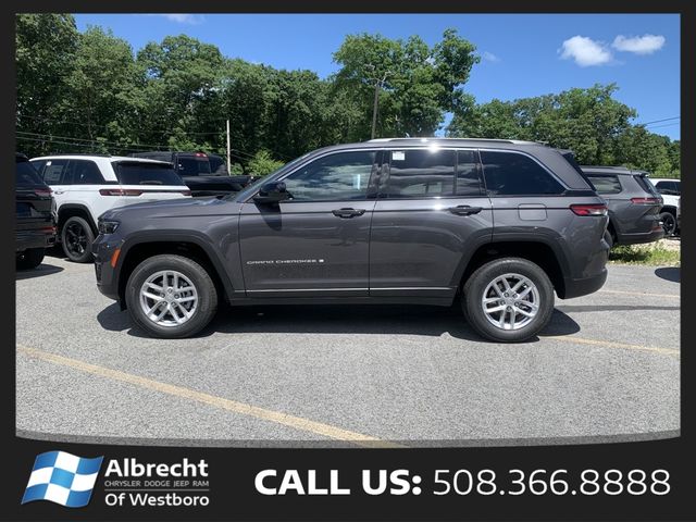 2024 Jeep Grand Cherokee Laredo