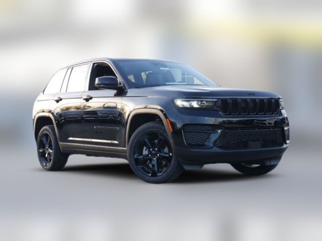 2024 Jeep Grand Cherokee Altitude