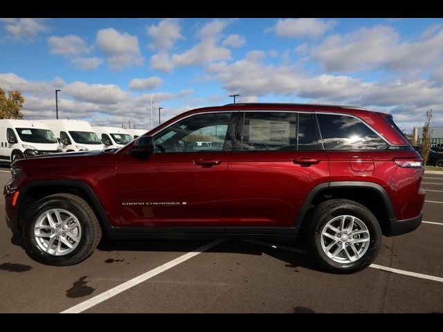 2024 Jeep Grand Cherokee Laredo X