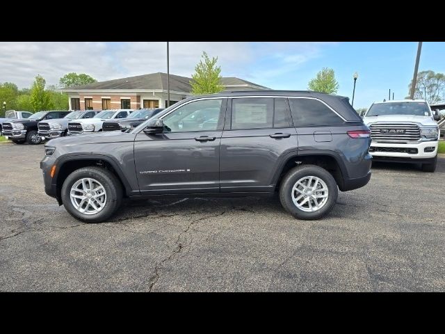 2024 Jeep Grand Cherokee Laredo X