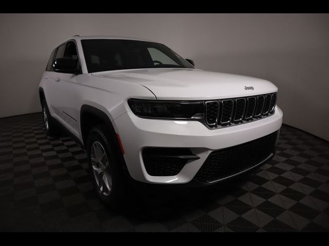 2024 Jeep Grand Cherokee Laredo X