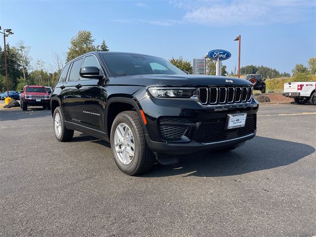 2024 Jeep Grand Cherokee Laredo X