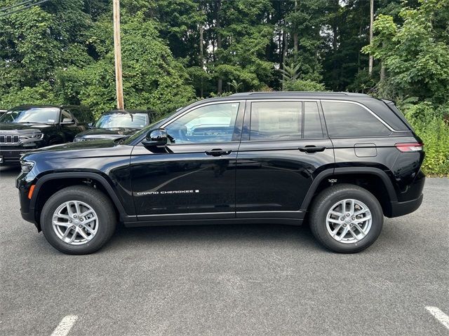 2024 Jeep Grand Cherokee Laredo X