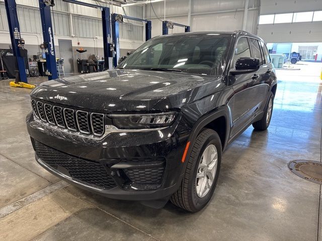 2024 Jeep Grand Cherokee Laredo X