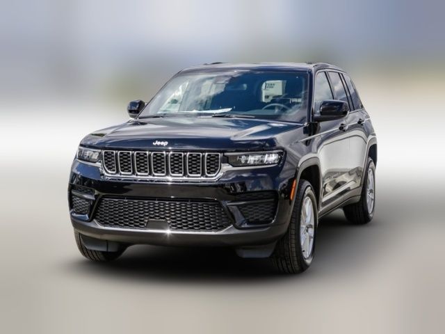 2024 Jeep Grand Cherokee Laredo X