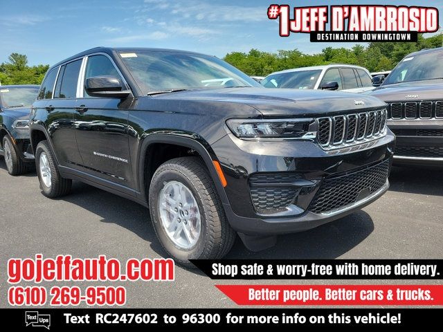 2024 Jeep Grand Cherokee Laredo