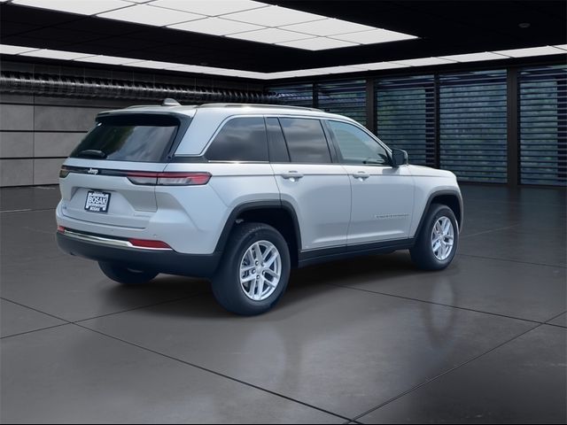 2024 Jeep Grand Cherokee Laredo X