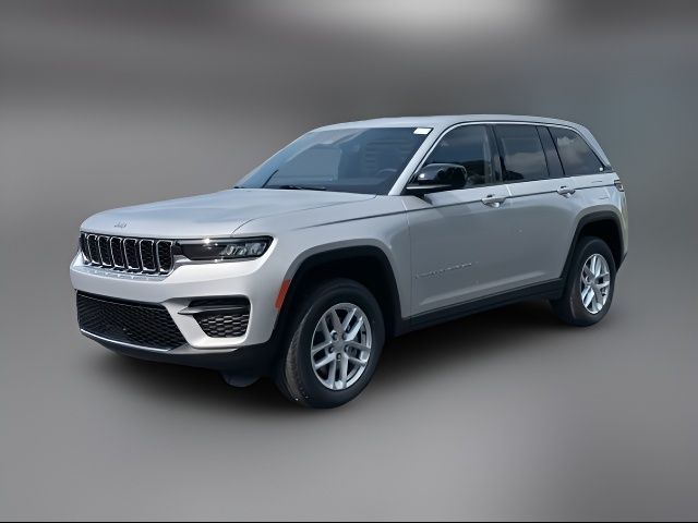 2024 Jeep Grand Cherokee Laredo X