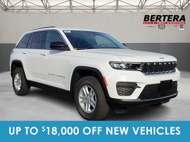 2024 Jeep Grand Cherokee Laredo