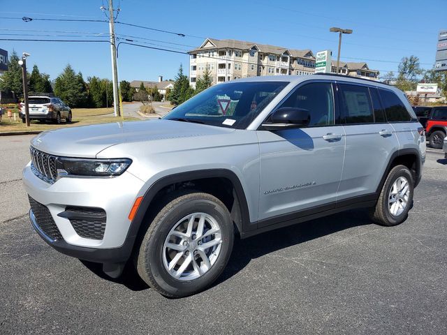 2024 Jeep Grand Cherokee Laredo X