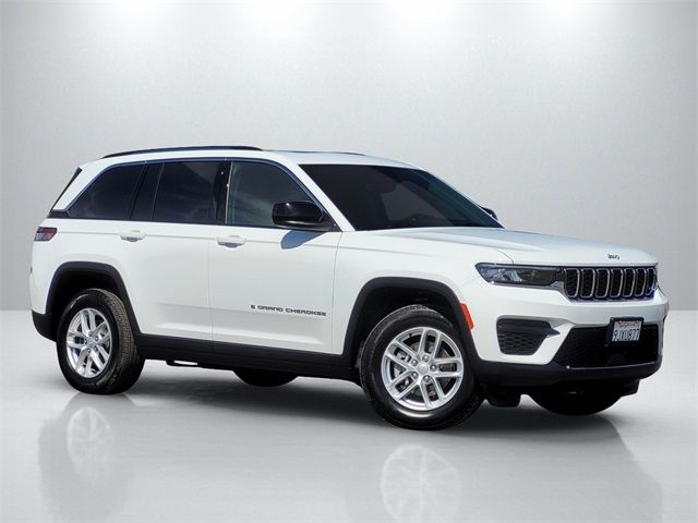 2024 Jeep Grand Cherokee Laredo X