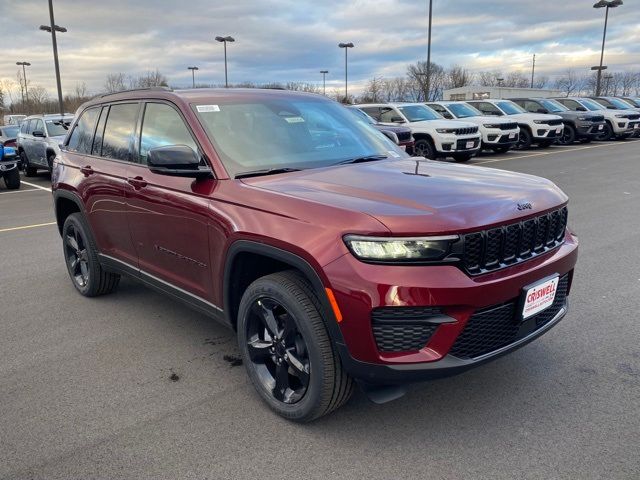 2024 Jeep Grand Cherokee Altitude