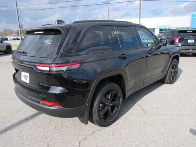 2024 Jeep Grand Cherokee Altitude