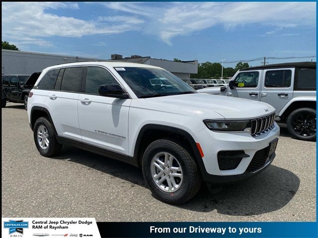 2024 Jeep Grand Cherokee Laredo