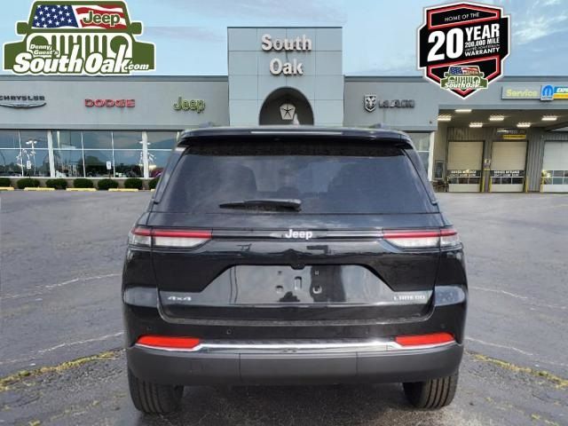 2024 Jeep Grand Cherokee Laredo