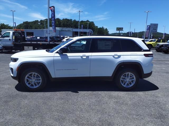 2024 Jeep Grand Cherokee Laredo X