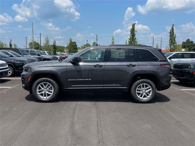 2024 Jeep Grand Cherokee Laredo X