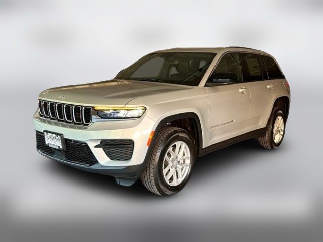 2024 Jeep Grand Cherokee Laredo X