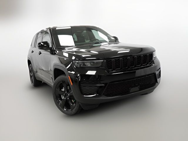 2024 Jeep Grand Cherokee Laredo