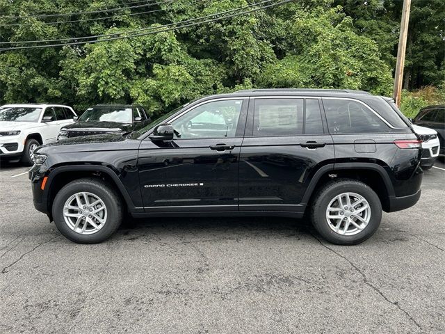 2024 Jeep Grand Cherokee Laredo X