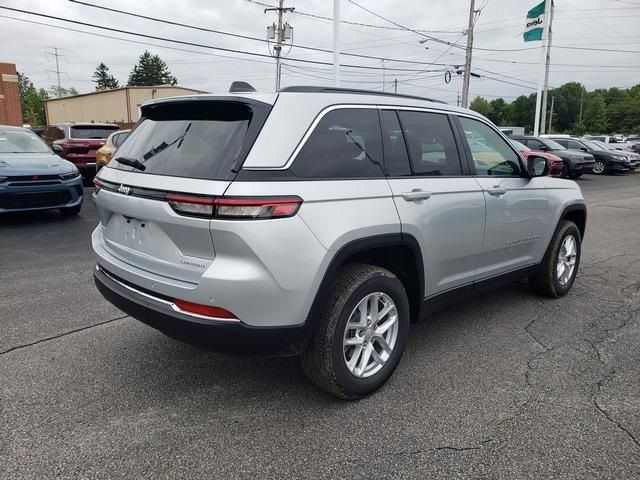 2024 Jeep Grand Cherokee Laredo X