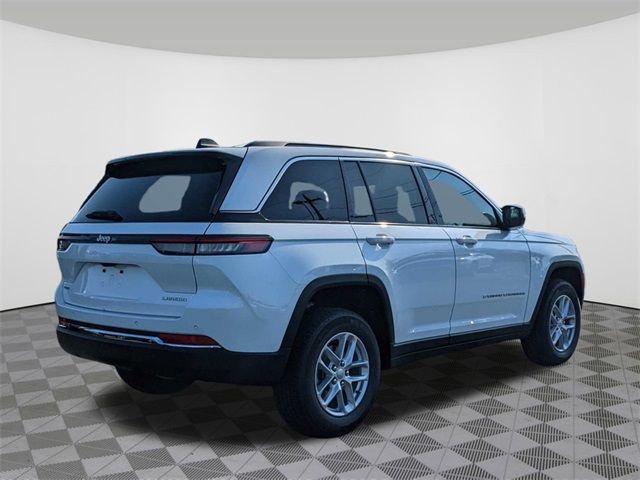 2024 Jeep Grand Cherokee Laredo X