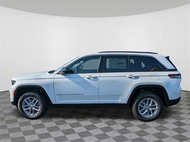 2024 Jeep Grand Cherokee Laredo X