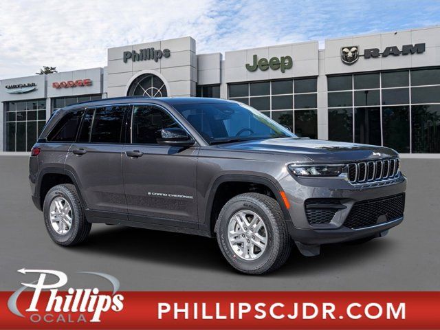 2024 Jeep Grand Cherokee Laredo