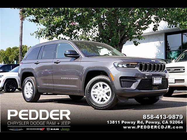 2024 Jeep Grand Cherokee Laredo