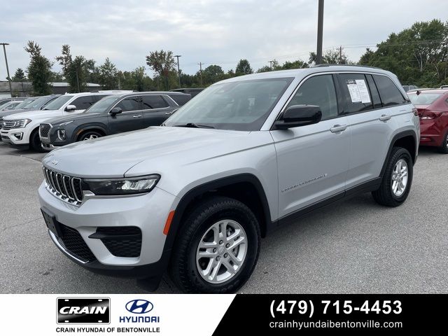 2024 Jeep Grand Cherokee Laredo