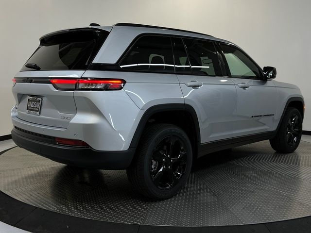 2024 Jeep Grand Cherokee Altitude