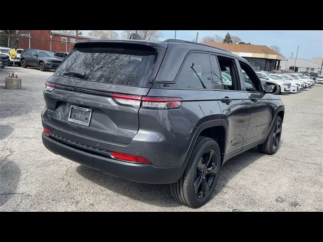 2024 Jeep Grand Cherokee Altitude