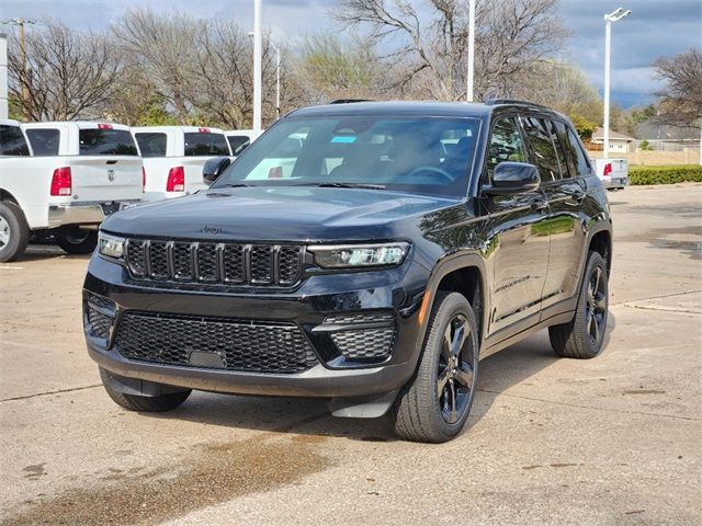 2024 Jeep Grand Cherokee Altitude