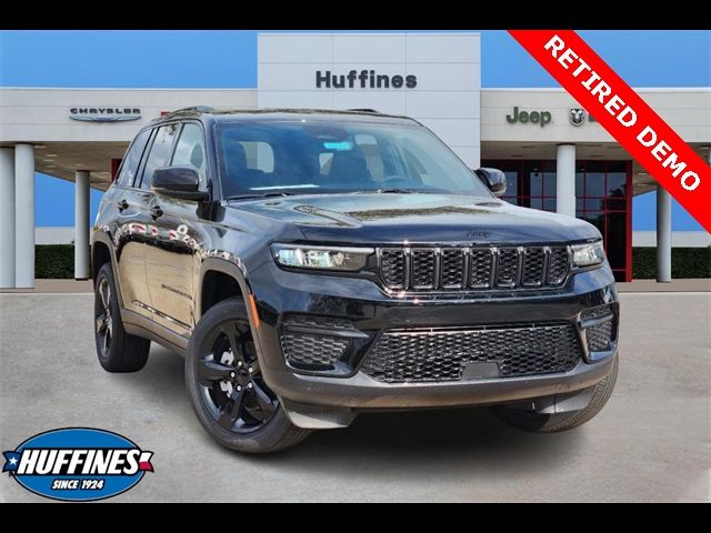 2024 Jeep Grand Cherokee Altitude