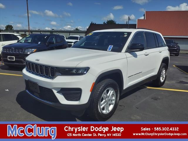 2024 Jeep Grand Cherokee Laredo