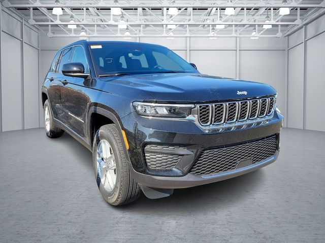 2024 Jeep Grand Cherokee Laredo X