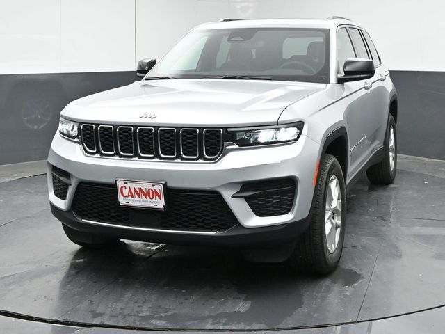 2024 Jeep Grand Cherokee Laredo X