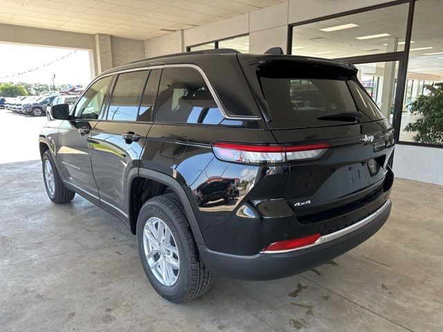 2024 Jeep Grand Cherokee Laredo X