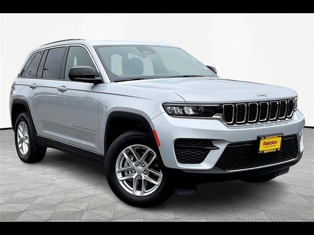 2024 Jeep Grand Cherokee Laredo X