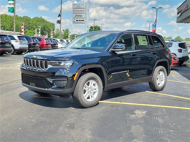 2024 Jeep Grand Cherokee Laredo