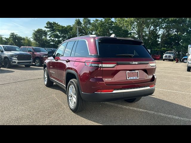 2024 Jeep Grand Cherokee Laredo X