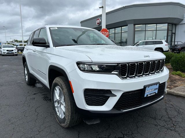 2024 Jeep Grand Cherokee Laredo X