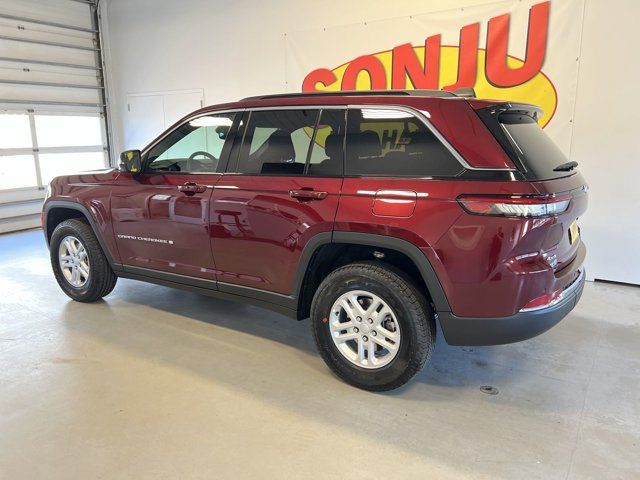 2024 Jeep Grand Cherokee Laredo